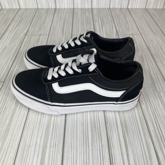 Vans Women's old school low top skate shoe sz 6 black and white - Picture 3 of 7